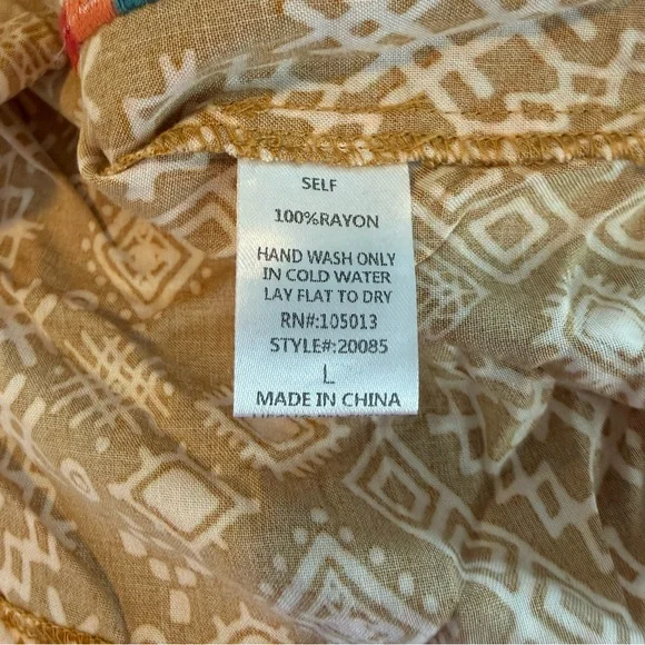 Savanna Jane Rayon Blouse, Embroidered Details, Size L, Excellent Condition - Picture 6 of 10